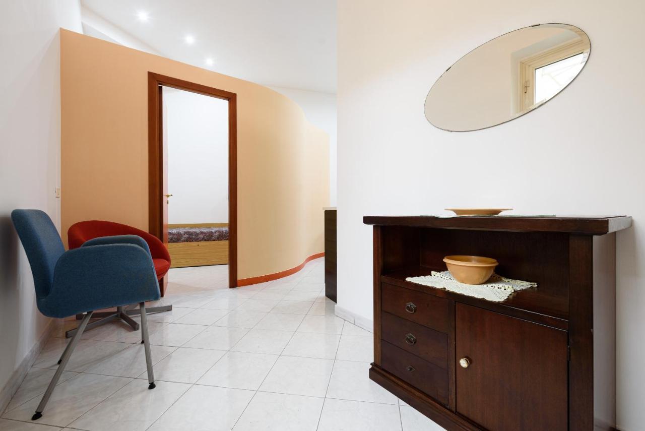 Via Avvocata 25 Daire Napoli Dış mekan fotoğraf